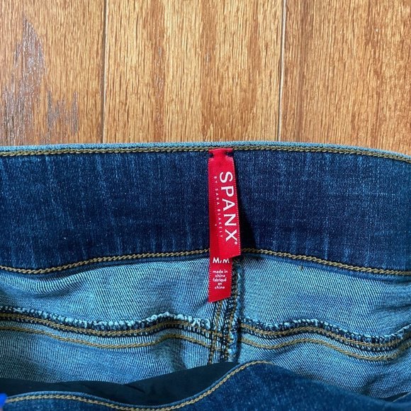 Spanx Released Hem Jeans - Picture 5 of 7